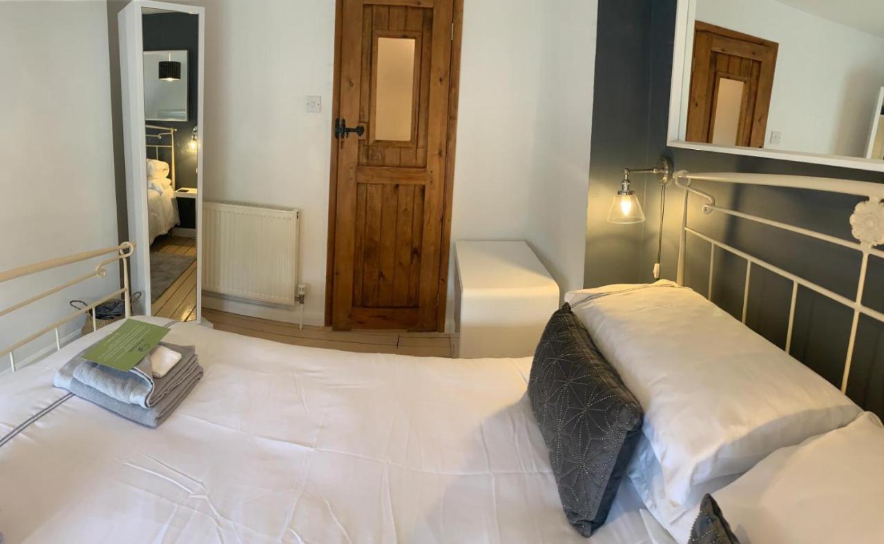 The Tenth House, Grade II Listed Georgian Town House, Wirksworth, Derbyshire, Peak District Cottage, Sleeps 4 Exteriör bild